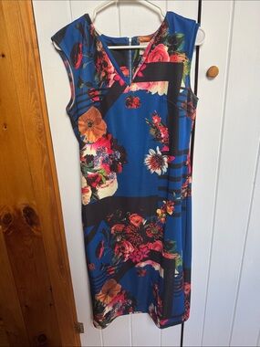 Sleeveless Blue Floral Bodycon Sheath Dress